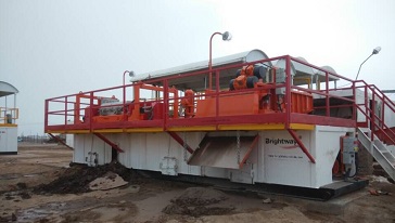 離心機和干燥篩在泥漿不落地中的應用